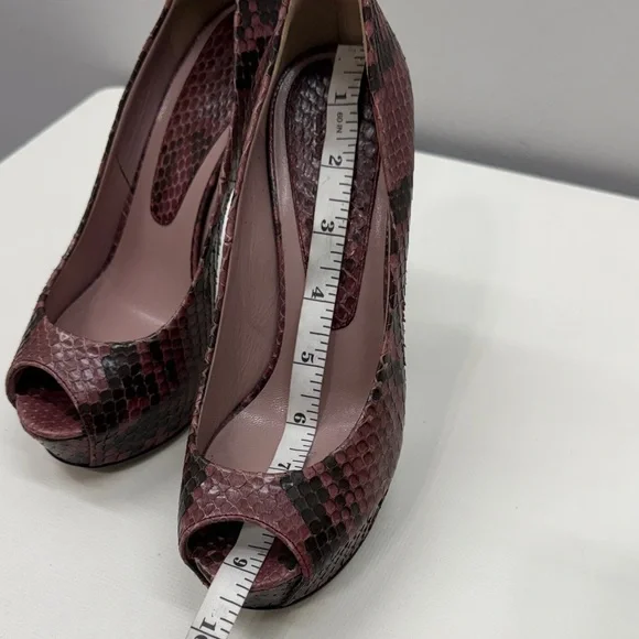 GUCCI PINK BLACK SNAKESKIN OPEN TOE PLATFORM PUMPS SIZE 36 EXCELLENT COND - Picture 8 of 12